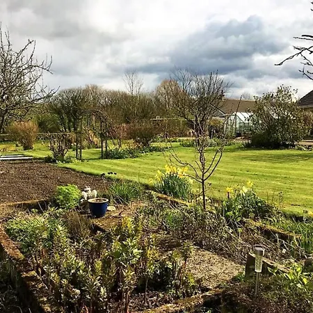 4 Bed In Wigton Oc-sz384